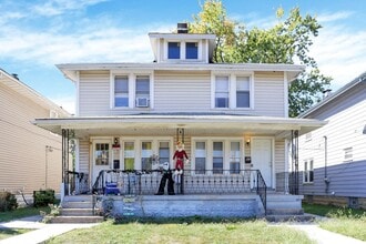 Building Photo - 45-47-47 N Hague Ave