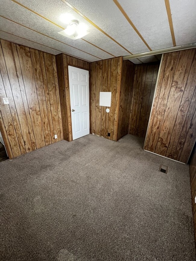 Foto del edificio - 3 Bedroom 2 Bathroom