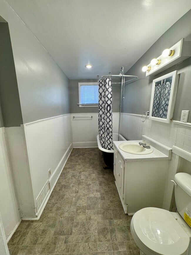 Foto del edificio - 3030 Indian Rd