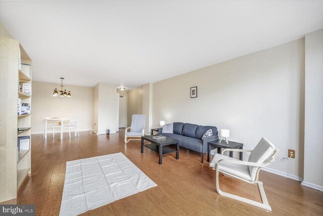 Foto del edificio - 2939 Van Ness St NW