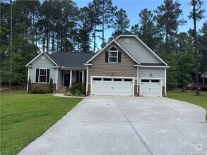 Building Photo - 272 Maplewood Dr