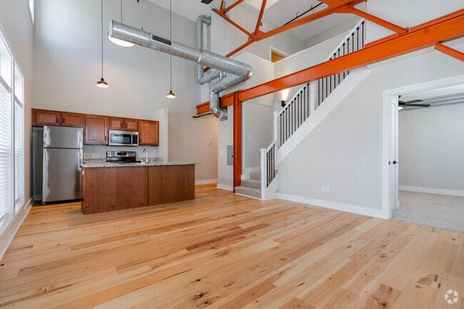 2BR, 2BA - 995 SF - Living room - Swiss Village