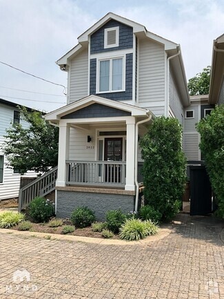 Building Photo - 2822 W Kirkwood Ave
