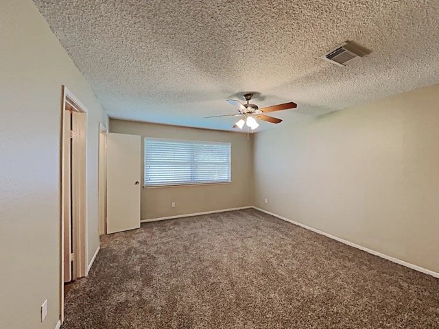 Foto del edificio - 2606 Elm Hollow St