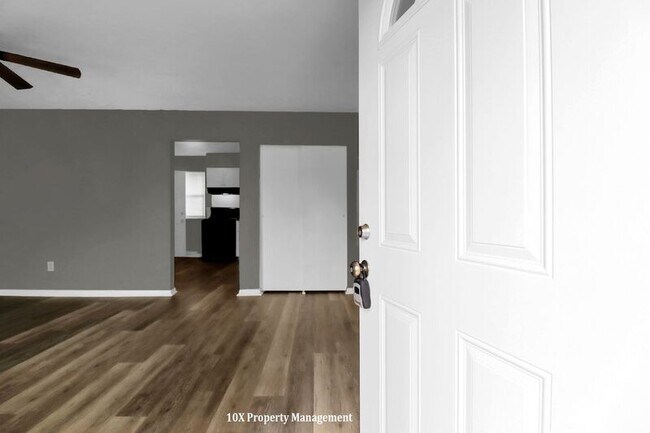 Foto del edificio - 92-94 Cherrington Rd