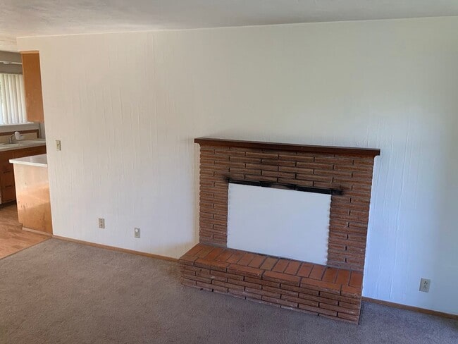 Photo - 2 Bedroom Duplex in Cal Young Neighborhood Townhome