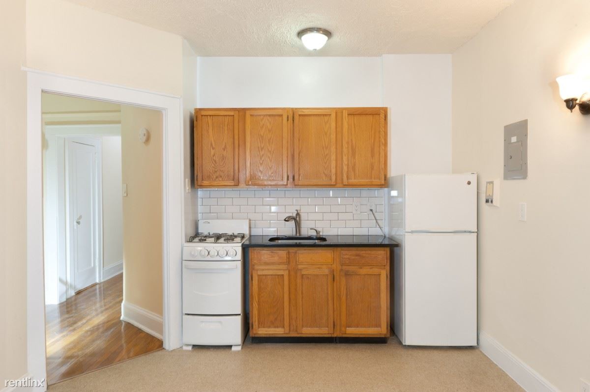 Primary Photo - 9520 222nd St