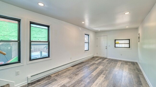 Foto del edificio - 2635 Arctic Ave