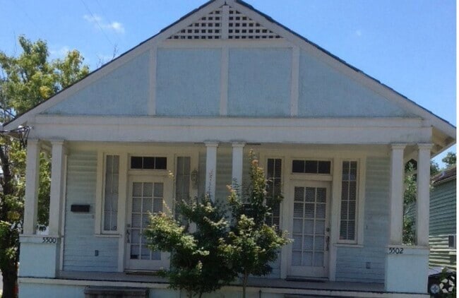 Building Photo - 5500 Annunciation St