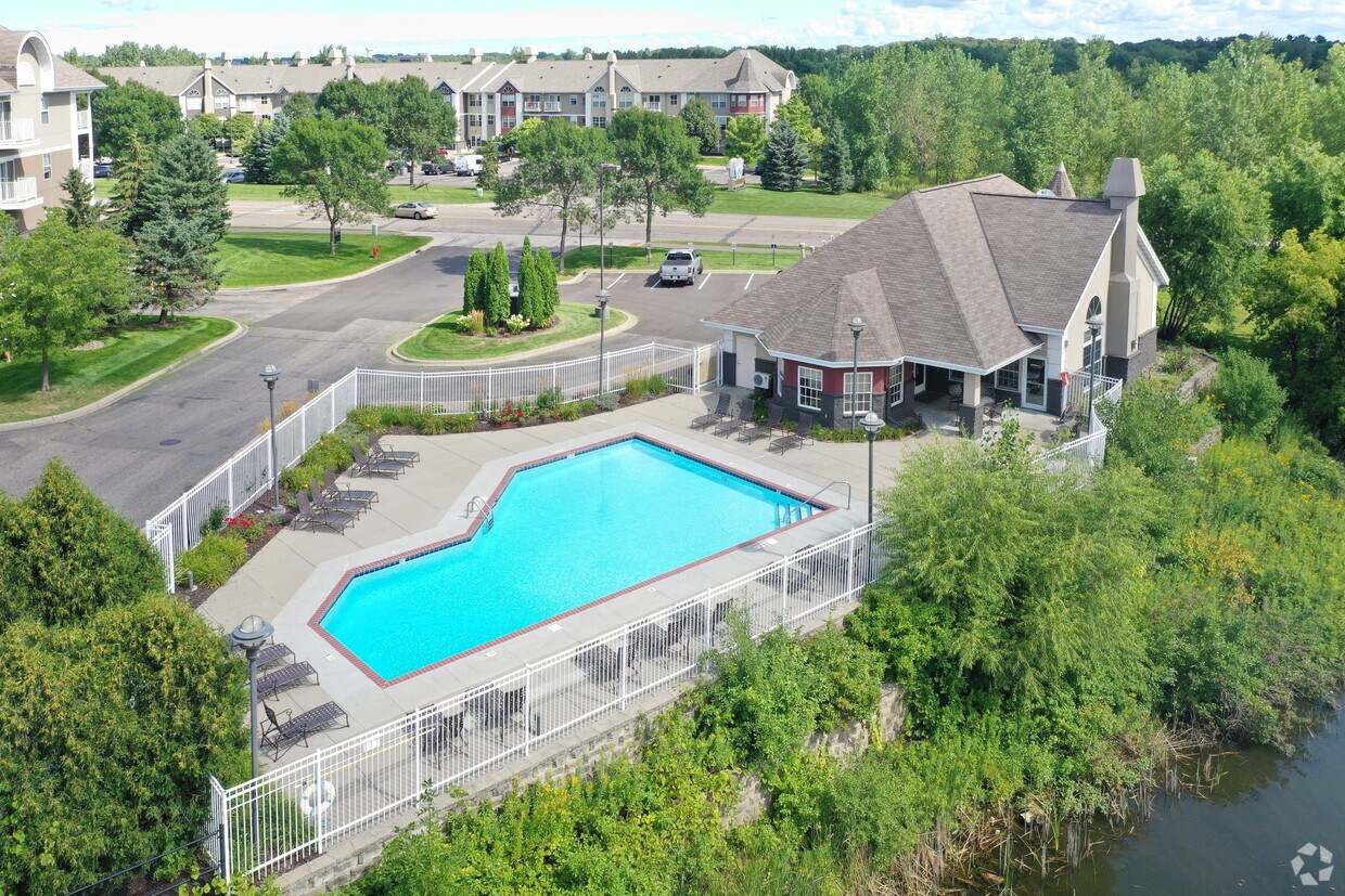 The Barrington Apartments in Woodbury, MN