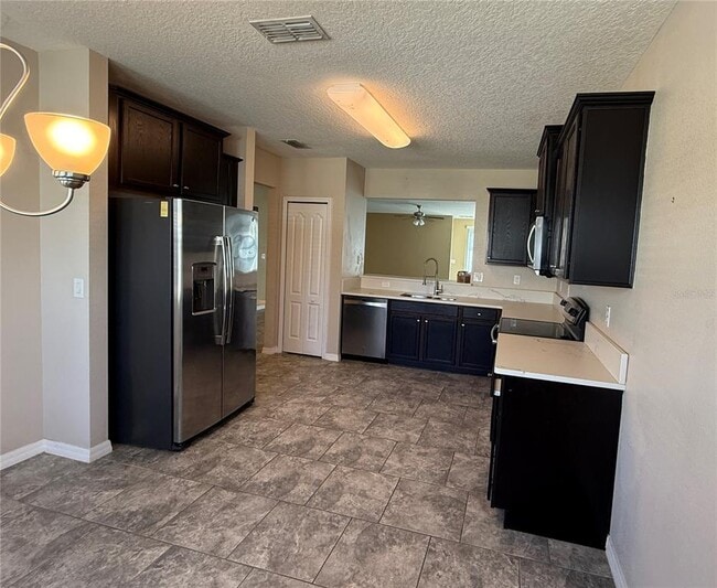 Foto del edificio - 3603 Umbrella Ct