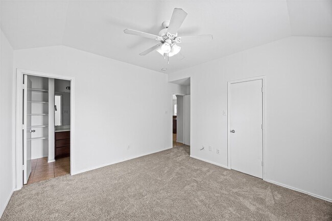 Foto del edificio - 2850 Back Bay Brook Trail