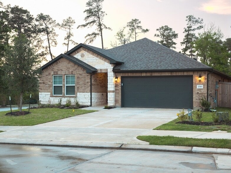 2010 Bluff Oak Ct, Conroe, TX 77304 | Apartments.com