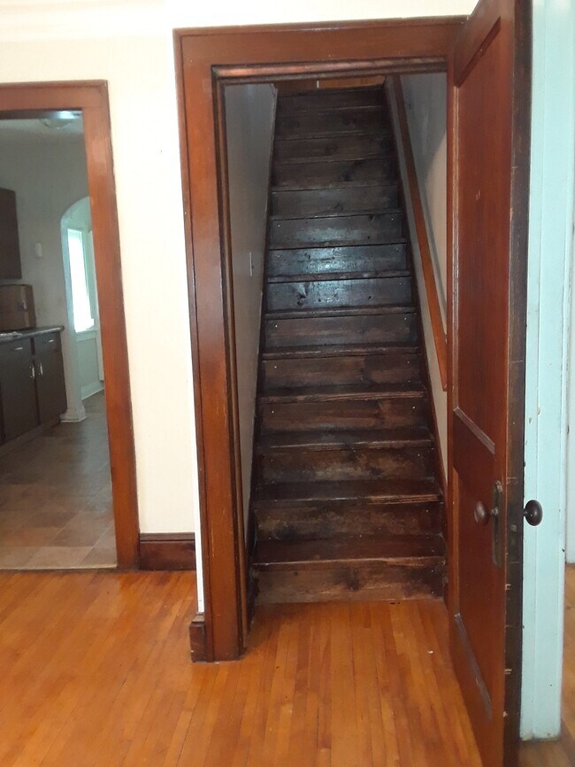 Foto del edificio - 3439 N Newton Ave