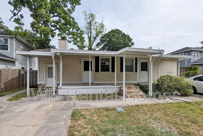 Foto del edificio - 4553 Astral St