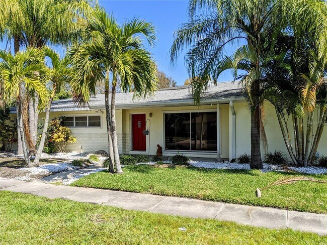 Building Photo - 111 Biscayne Ave