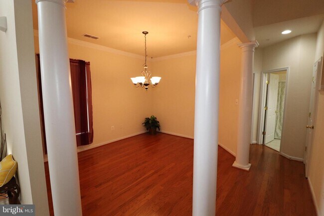 Foto del edificio - 4711 Diamond Ridge Ln