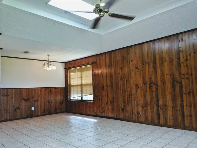 Building Photo - 11535 Old Fannett Rd