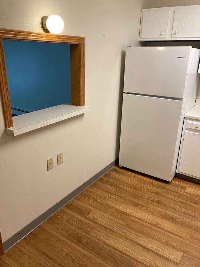 Foto del edificio - $1,150 | 1 Bedroom, 1 Bathroom Condo | Designed for Ages 55+ | PET Friendly* | Available for Augu...