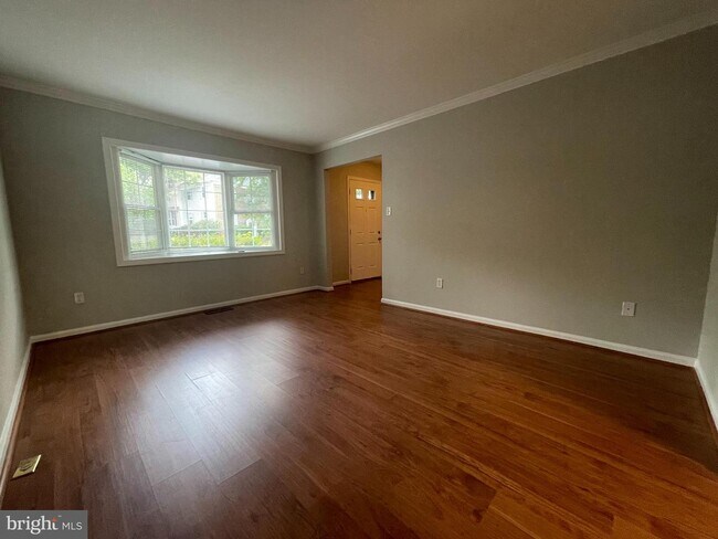 Building Photo - 10871 Oak Green Ct