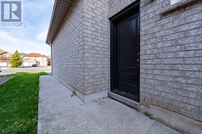 Photo du bâtiment - 4742 Creditview Rd