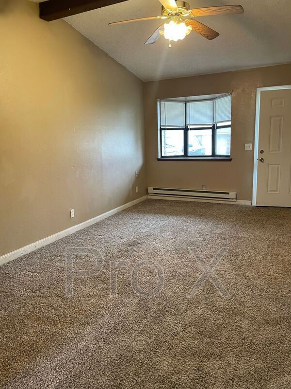 Building Photo - 8433 S Shadow Ln