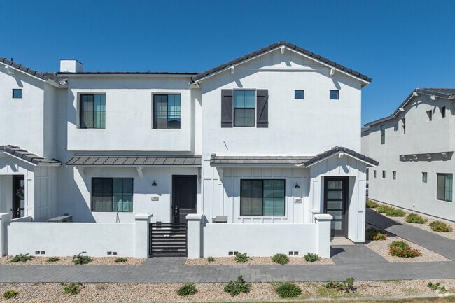 Building Photo - Annex at Cadence
