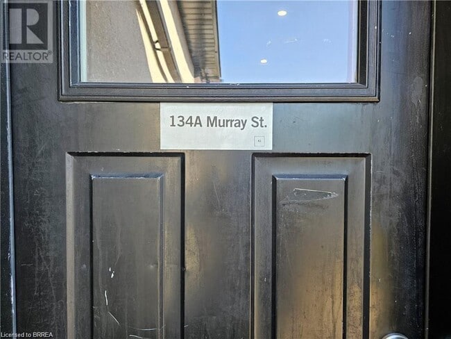 Building Photo - 134 Murray St
