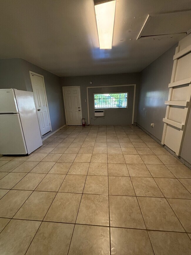 Foto del edificio - 538 Glenvale Dr