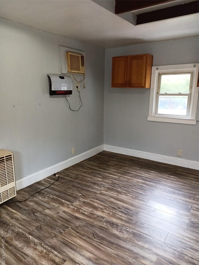 Building Photo - 200 Fosler Rd