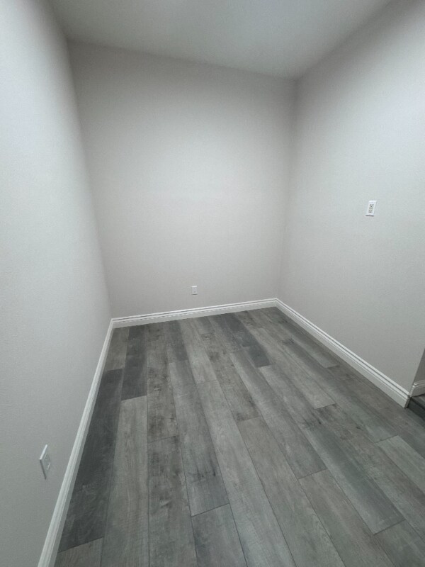 Foto del edificio - 27028 Early Dawn Rd