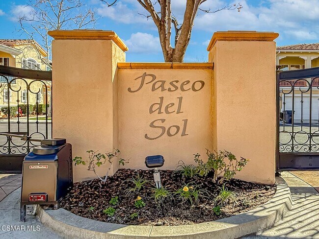 Foto del edificio - 2930 Esperanza Way