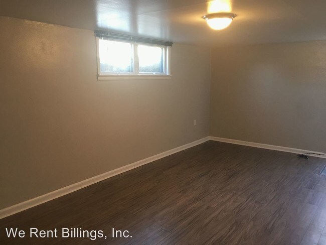 Building Photo - 1 br, 1 bath House - 315 1/2 5th Street West