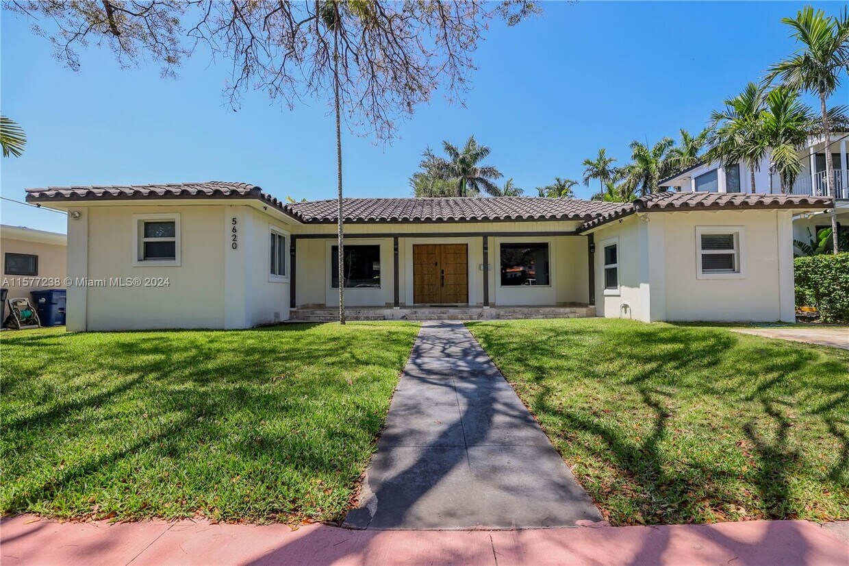 Foto principal - 5620 Alton Rd