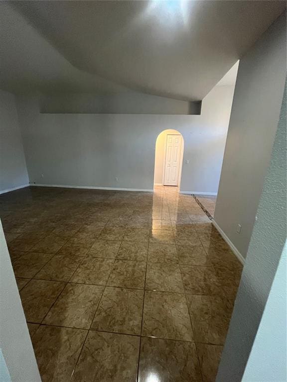 Building Photo - 5524 Sycamore Canyon Dr
