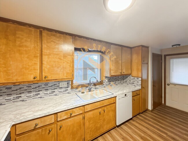 Foto del edificio - 2230 Mahon Ct