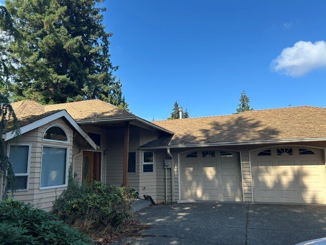 Building Photo - 2017 204th St SW