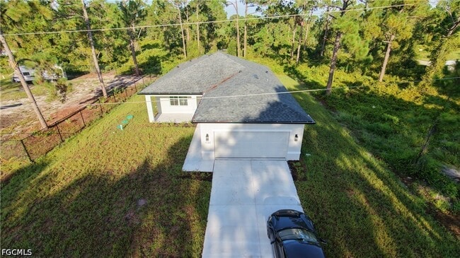 Building Photo - 1030 Greenfield St