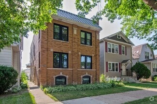 Building Photo - 5310 N Luna Ave