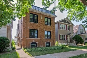 Building Photo - 5310 N Luna Ave