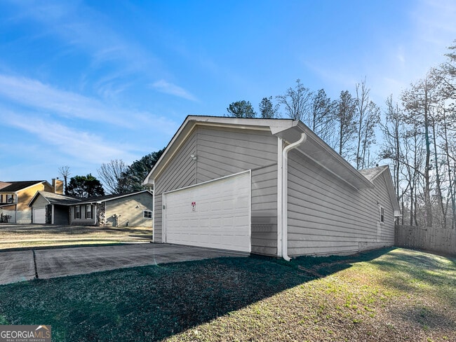 Building Photo - 1299 Bugle Ct