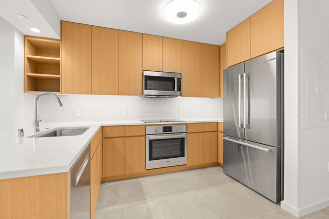 Building Photo - Brand New Condo/Sky Ala Moana/1BR, 1BA, PK...