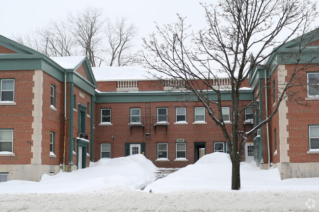 Building Photo - 345 Lake Ave