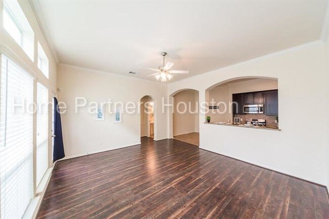 Building Photo - 2832 Sand Dune Drive Private