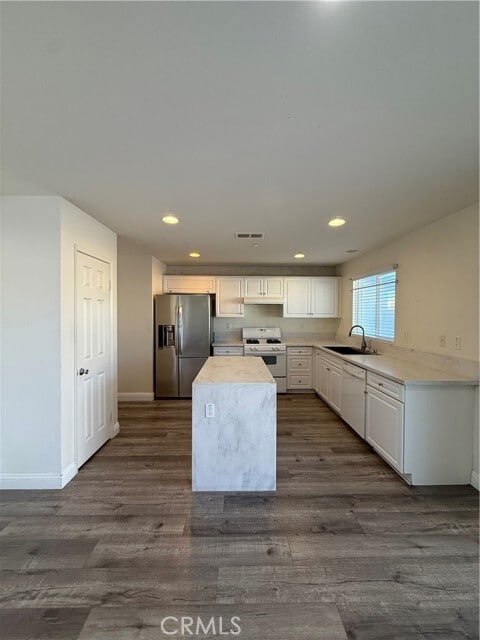 Building Photo - 3447 White Sand Ct