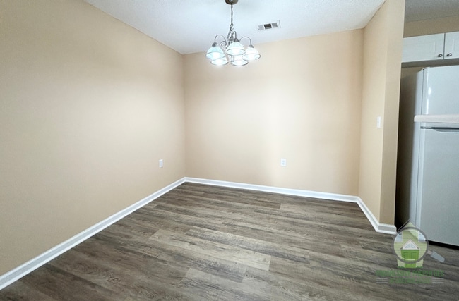 Photo - 105 McKenna Cir Townhome