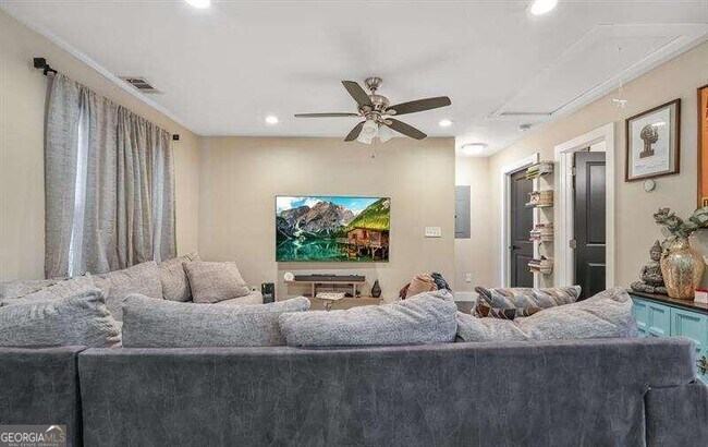 Foto del edificio - 2766 Revere Dr NW