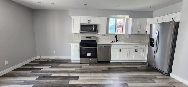 Photo - 2408 Hauser Blvd (Los Angeles, CA) Townhome