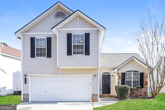 Building Photo - 145 W Village Ct