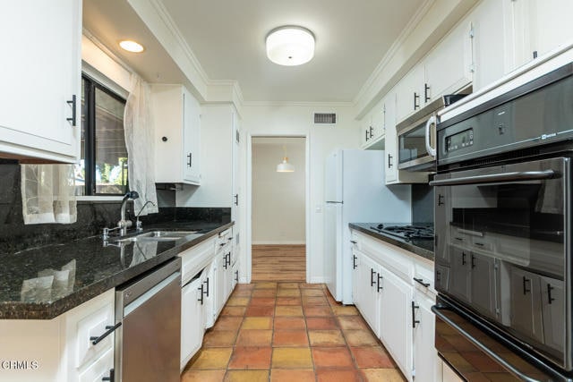 Foto del edificio - 8314 Owens St